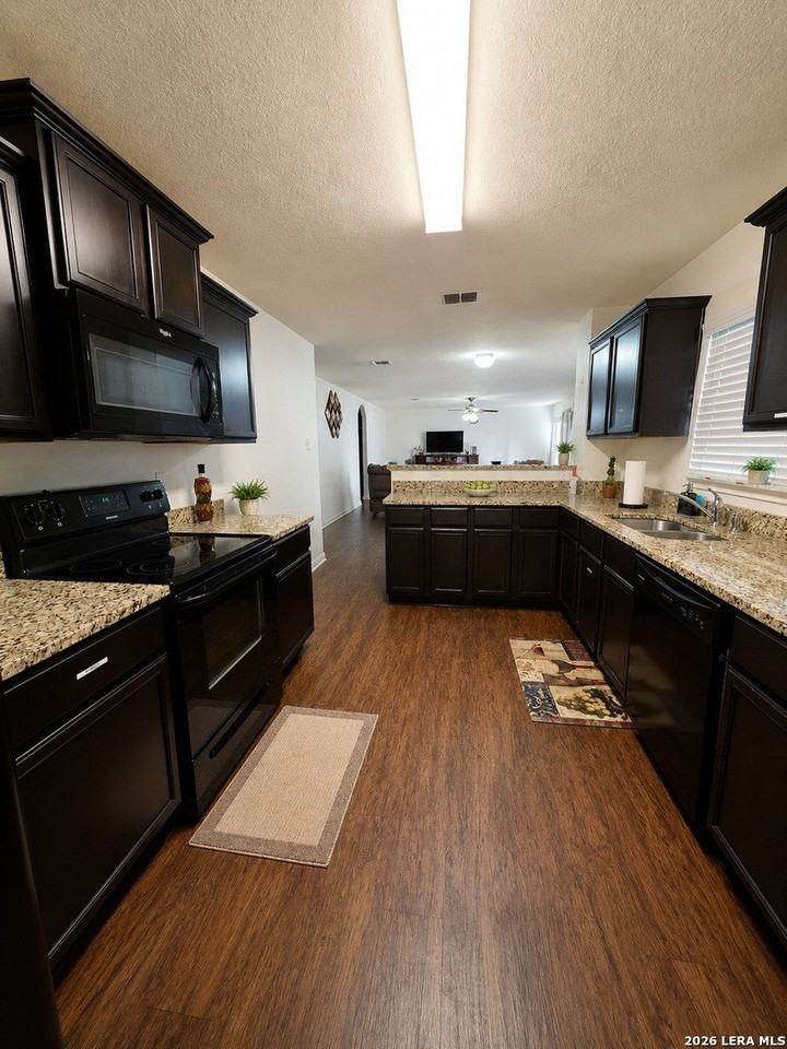 12251 Siragusa - Photo 3 of 10