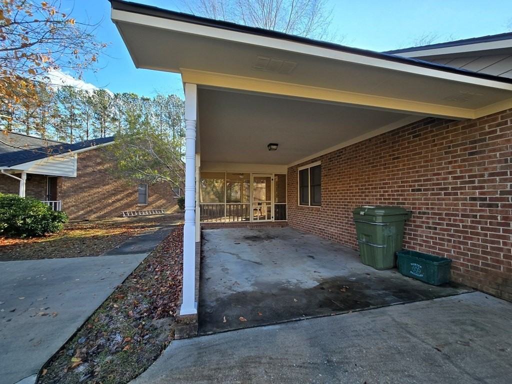 2230 Tudor St - Photo 2 of 14