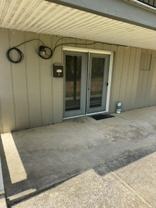 611 Lincoln Way W #G - Photo 1 of 1