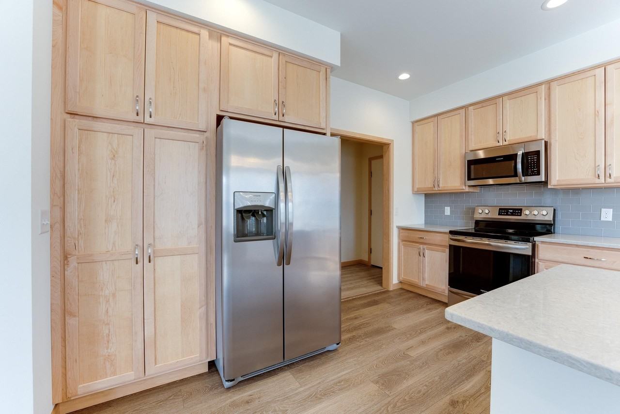 3630 Angelus Way - Photo 7 of 28