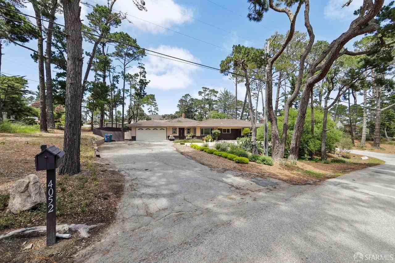 4052 Costado Rd - Photo 2 of 35