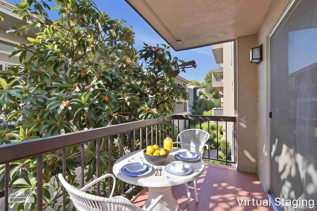 407 Orange St #206 - Photo 4 of 15