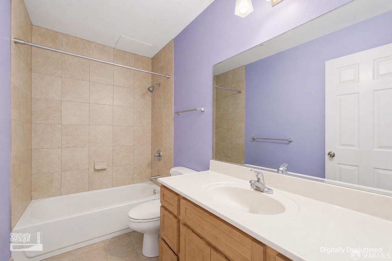 407 Orange St #206 - Photo 7 of 15