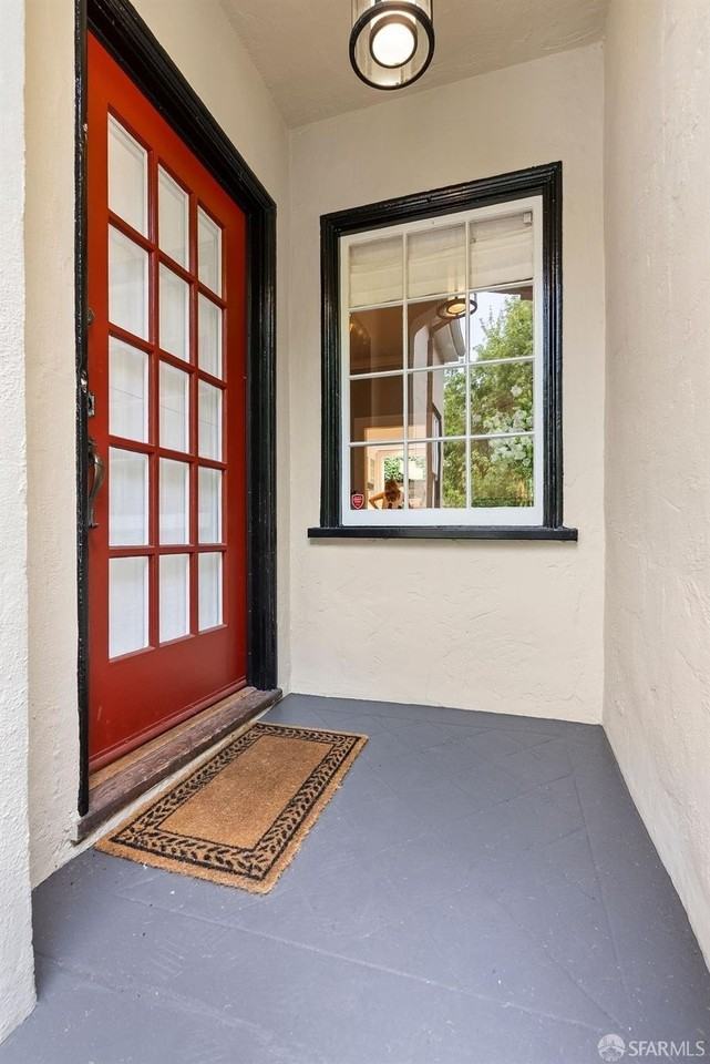 1265 Stanyan St - Photo 7 of 50