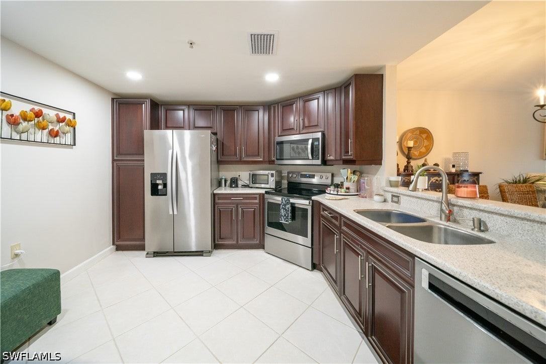 3029 Driftwood Way - Photo 5 of 22