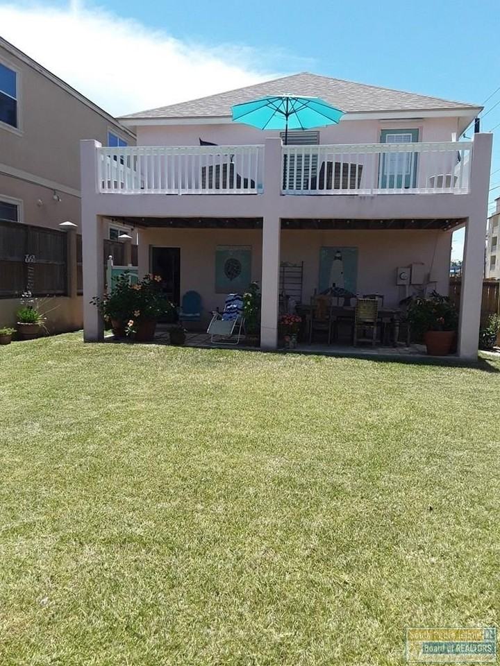 108 W Capricorn Dr - Photo 4 of 40