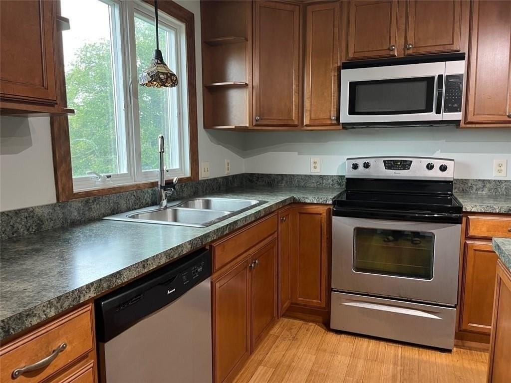 3 Buttonwood St #2 - Photo 7 of 11