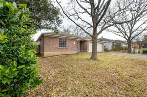 featured image of 2116 E Gann Hill Dr #1