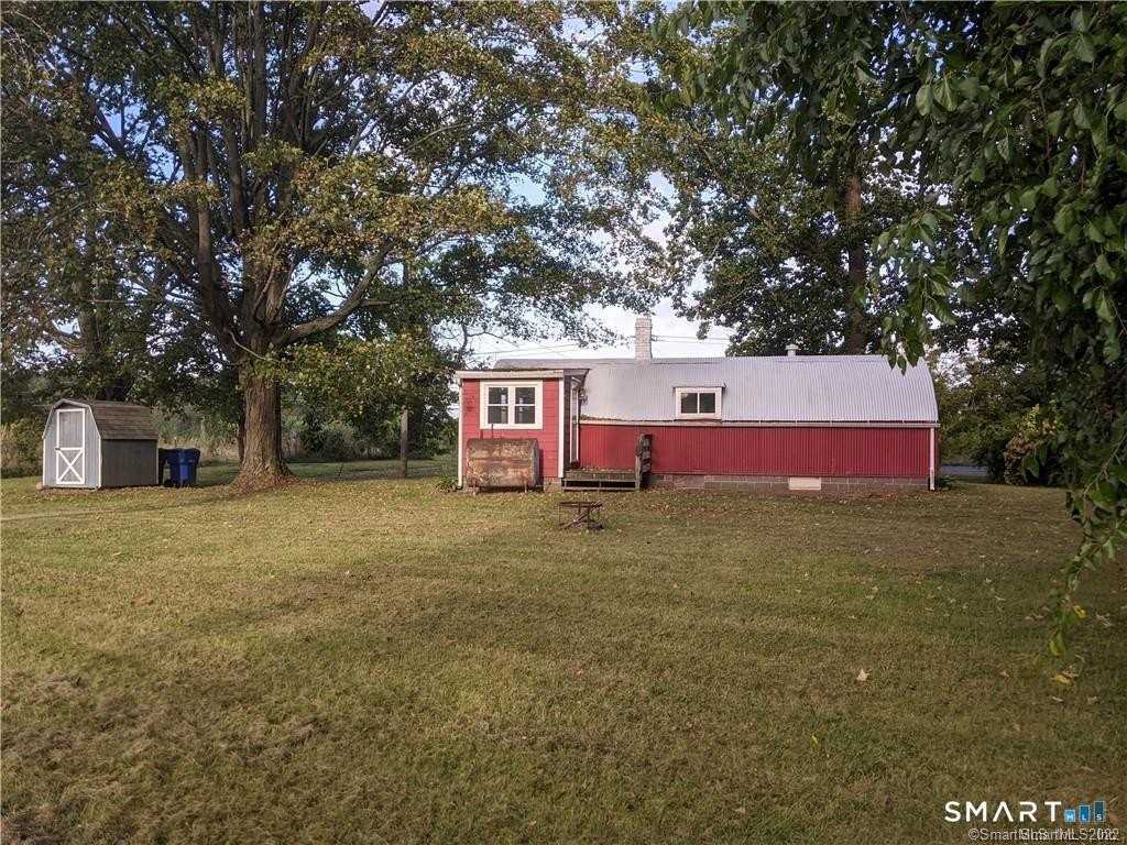 112 Broad Brook Rd - Photo 3 of 14