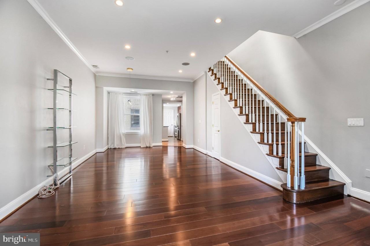 1229 12th St Nw #201 - Photo 4 of 18