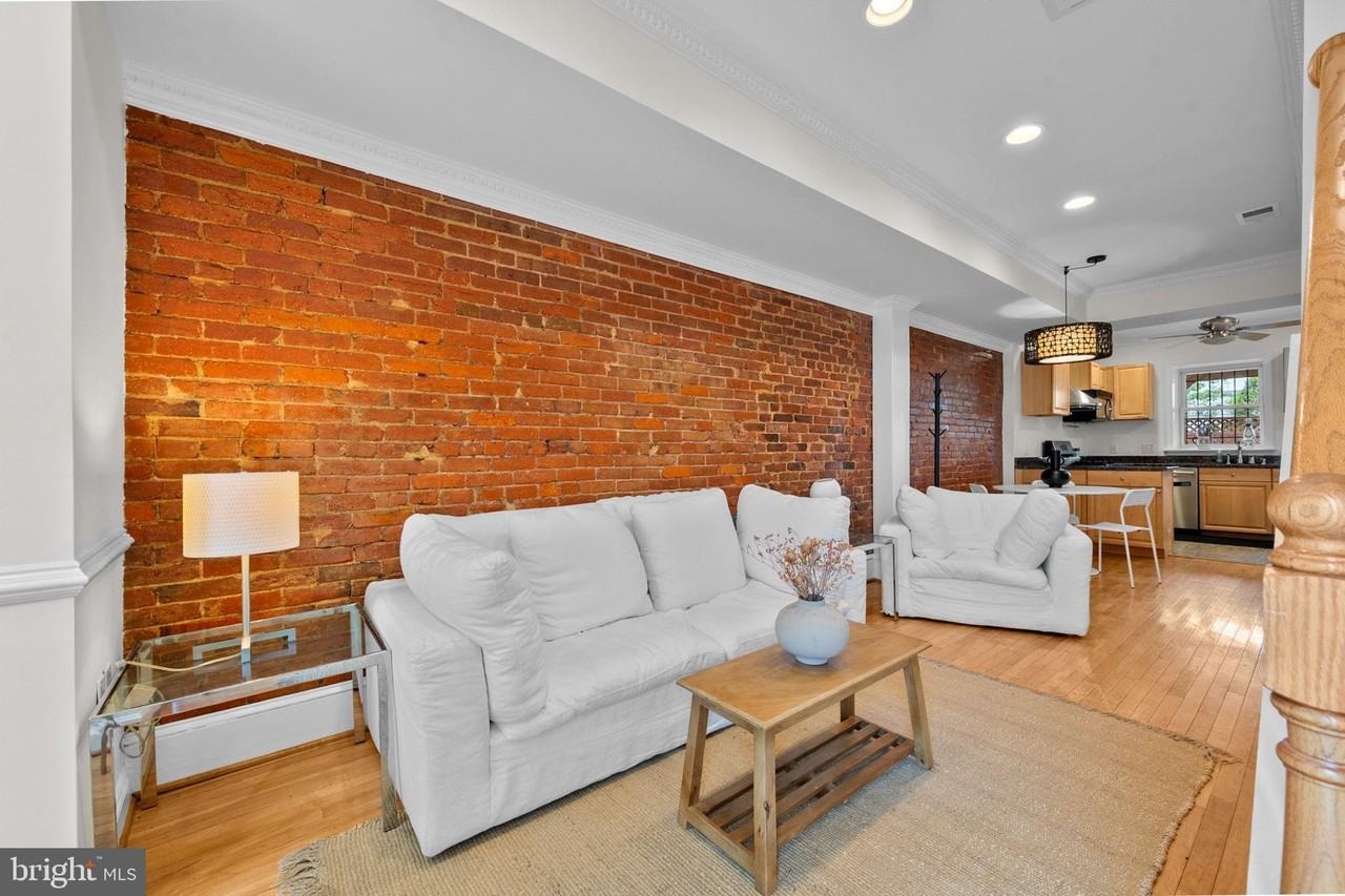 1010 W St Nw - Photo 6 of 30