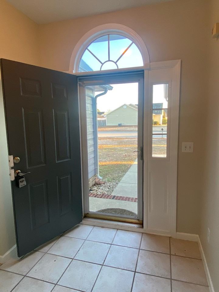 1047 Gatesville Dr #1 - Photo 7 of 50