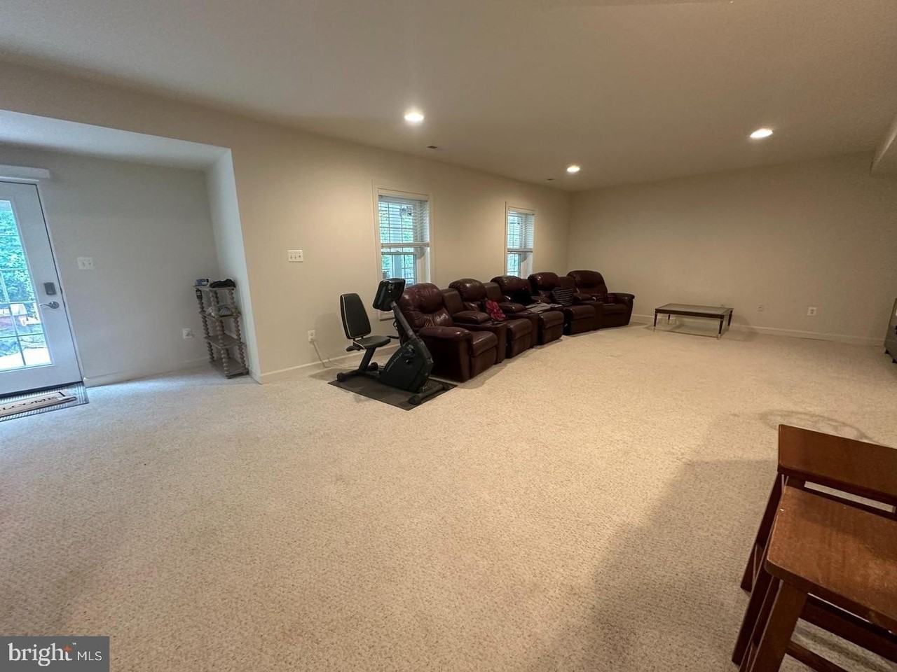 7505 Redland Park Pl - Photo 3 of 19