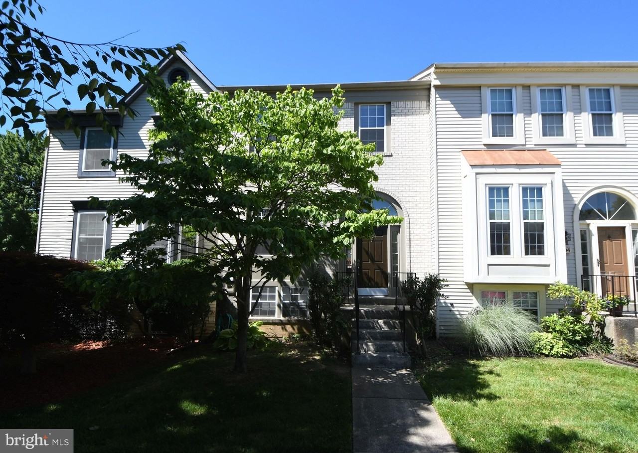 7802 Mistic View Ct - Photo 6 of 50