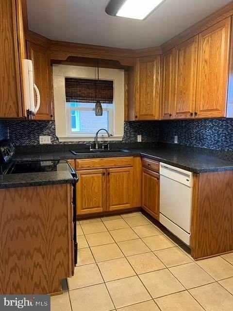 845 Frederick St - Photo 6 of 19