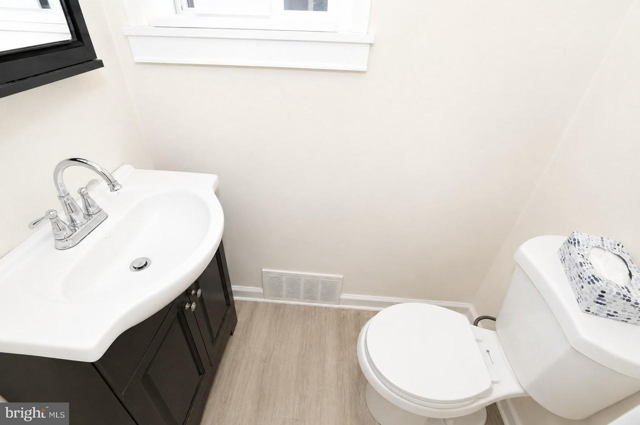 111--113 BARCLAY Street - Photo 7 of 16