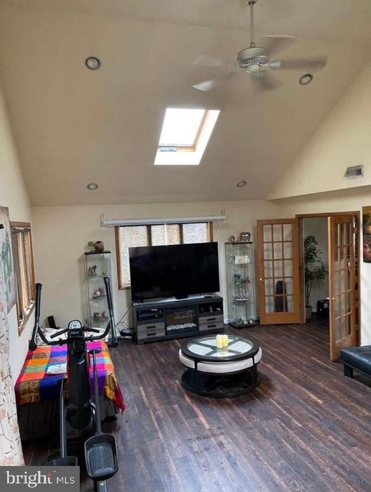 2019 Chatham Dr - Photo 6 of 13