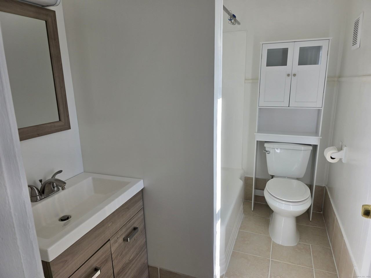 147 Pearl St - Photo 7 of 16