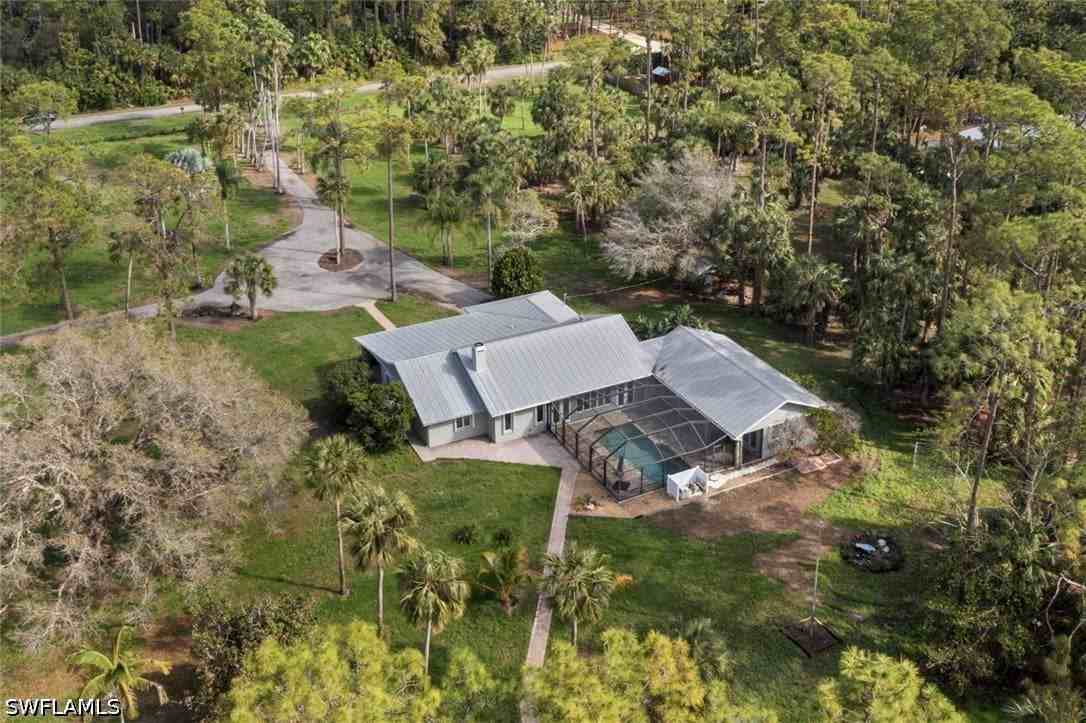 840 Jung Blvd W - Photo 2 of 40