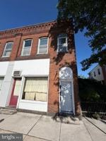 featured image of 118 1/2 Broadway #3