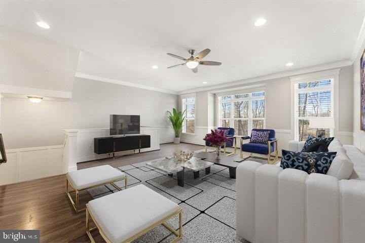 602 Savile Row Ter - Photo 4 of 30