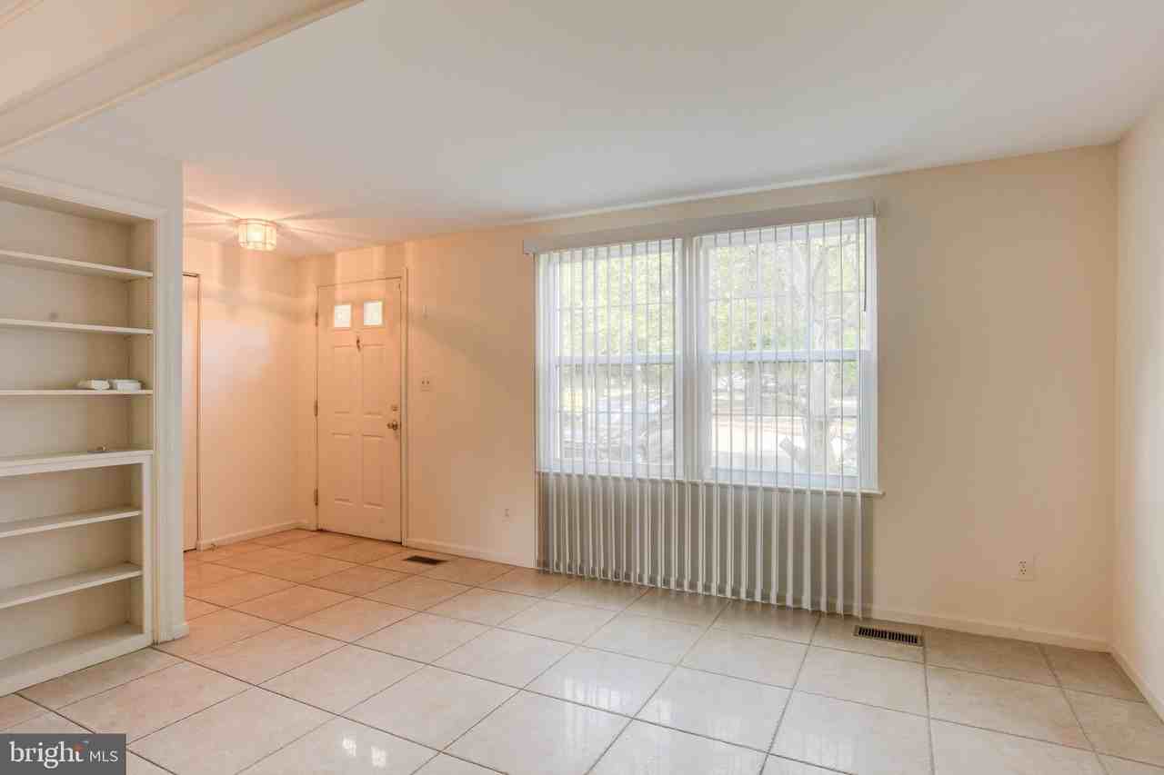 12830 Evansport Pl - Photo 3 of 27