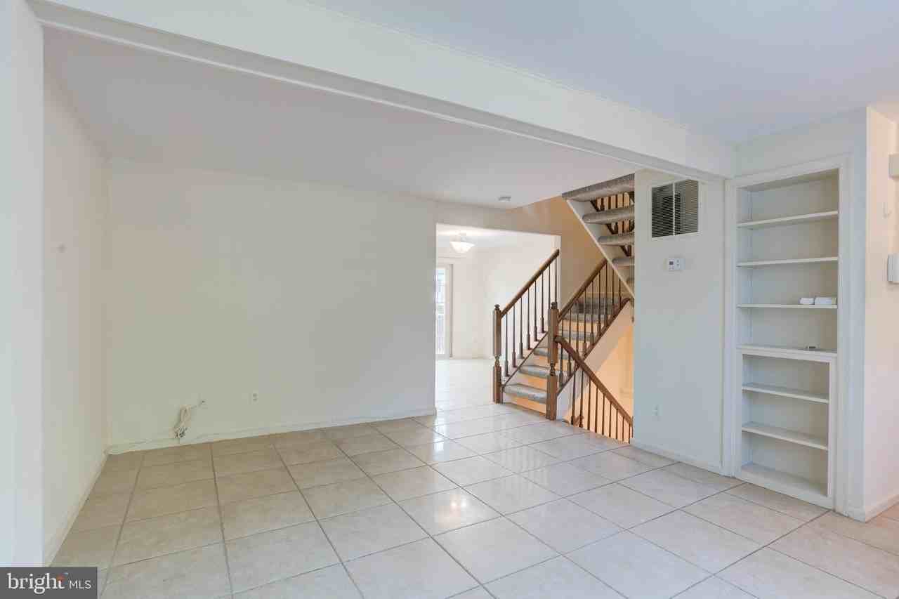 12830 Evansport Pl - Photo 4 of 27