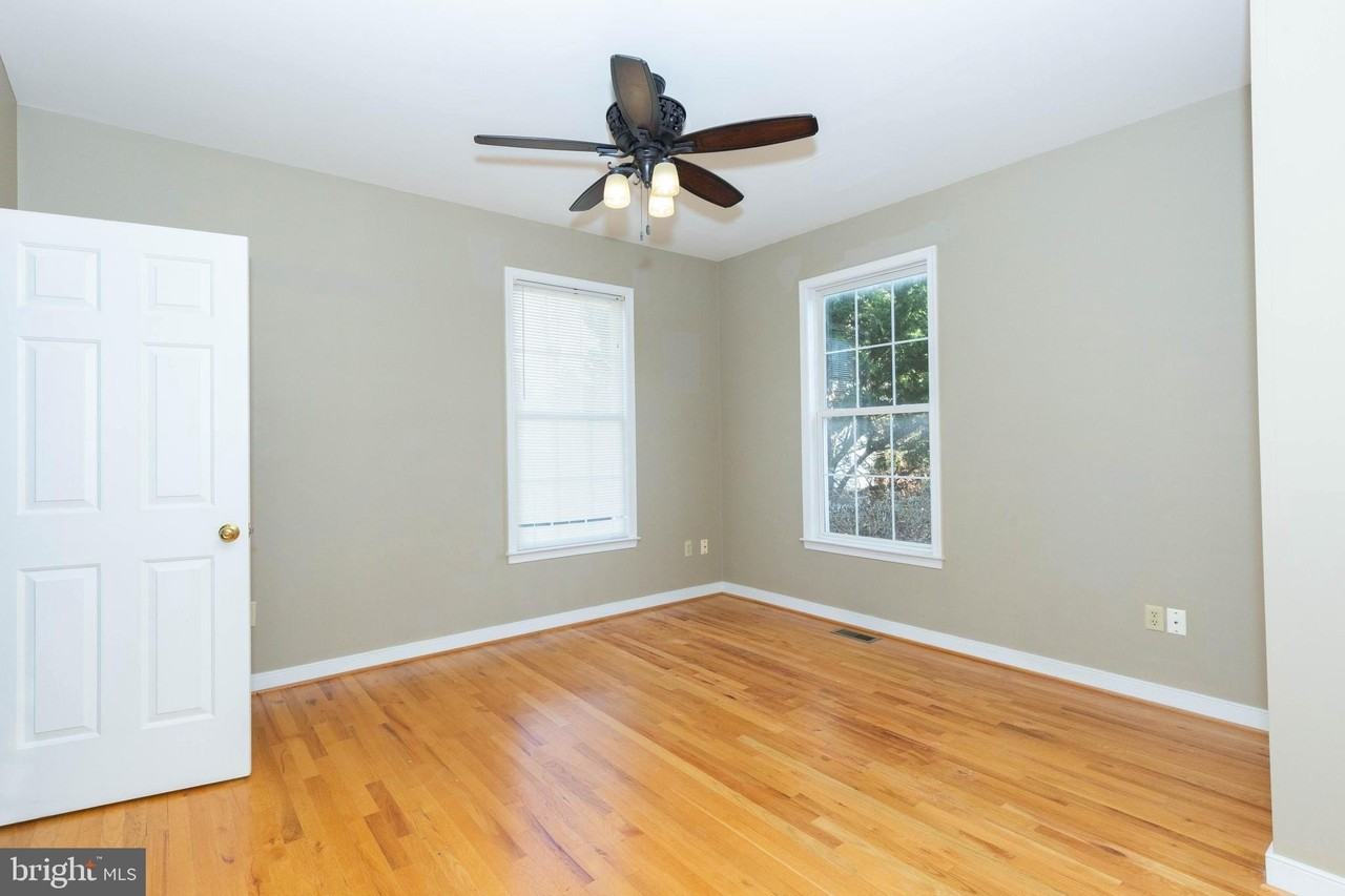 180 Muirfield Ct - Photo 6 of 50