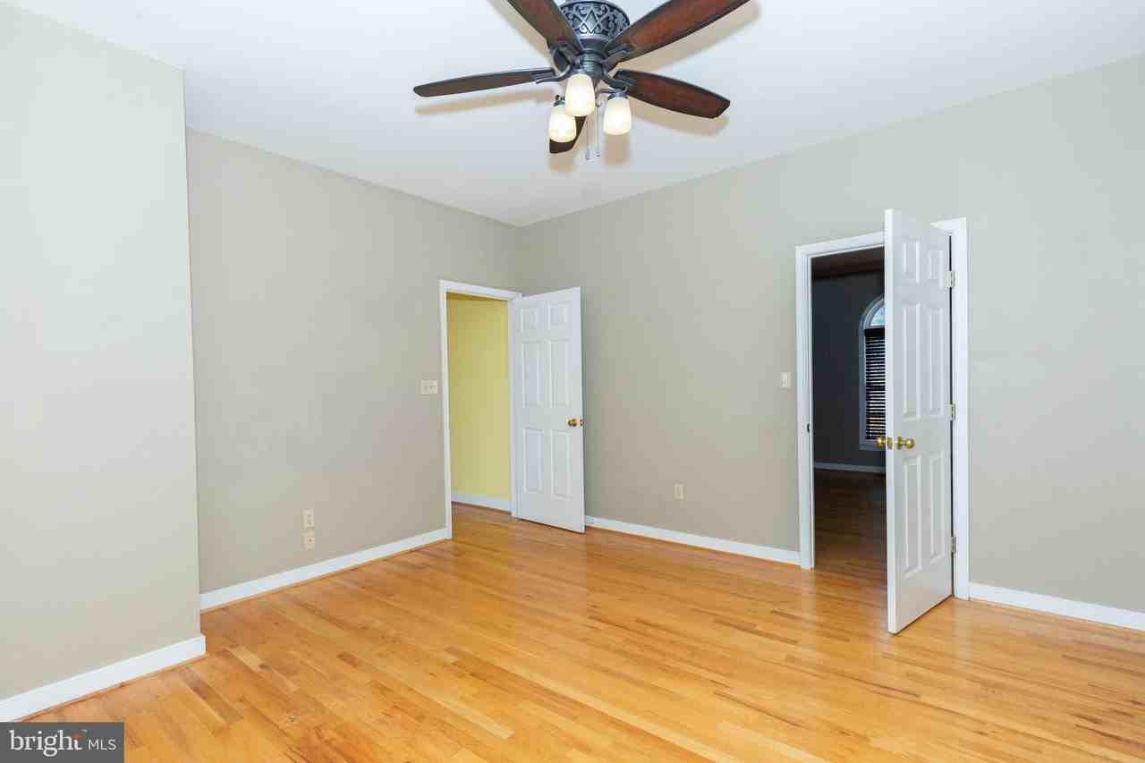 180 Muirfield Ct - Photo 7 of 50