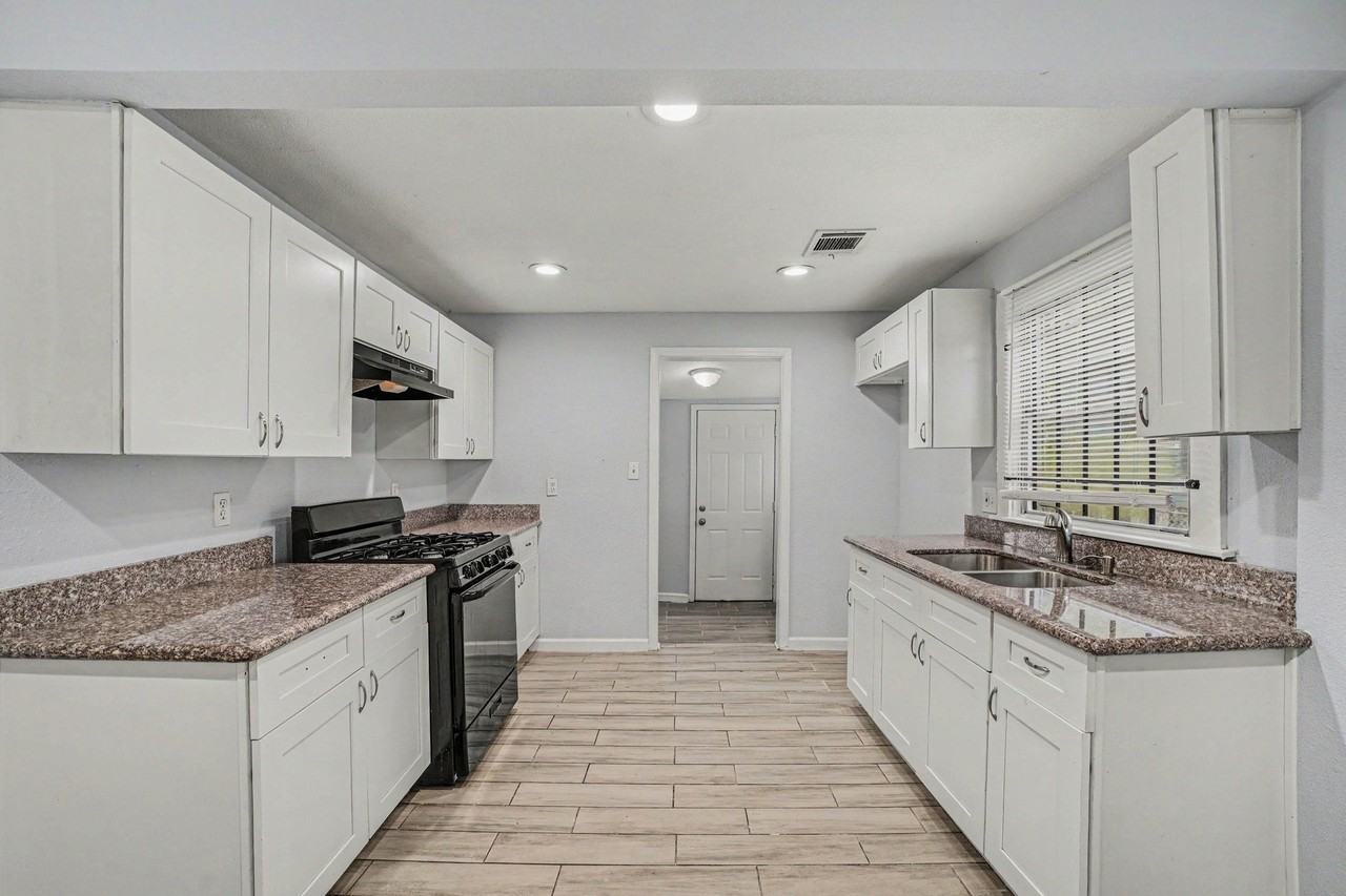 3107 Altoona St - Photo 7 of 18