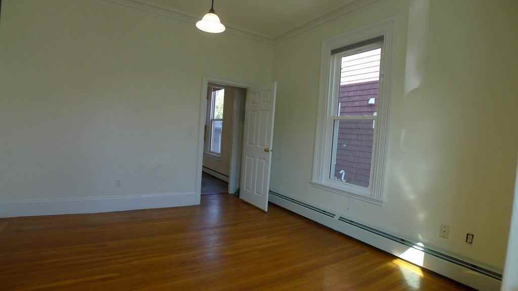 11 Grant St - Photo 6 of 12