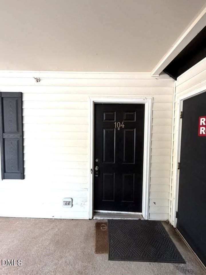 1851 Trailwood Heights Ln #104 - Photo 3 of 34
