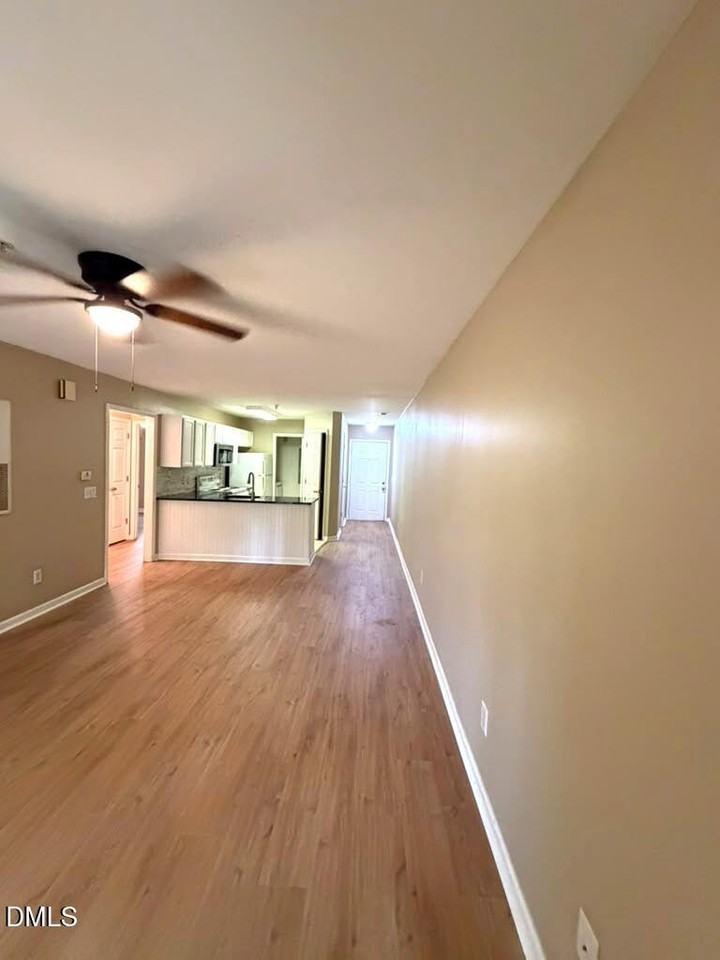 1851 Trailwood Heights Ln #104 - Photo 7 of 34