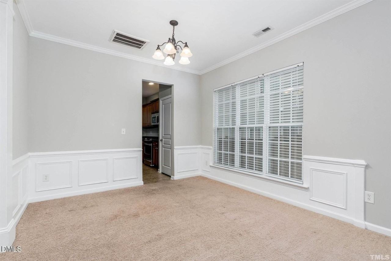 2101 Addenbrock Dr - Photo 6 of 22