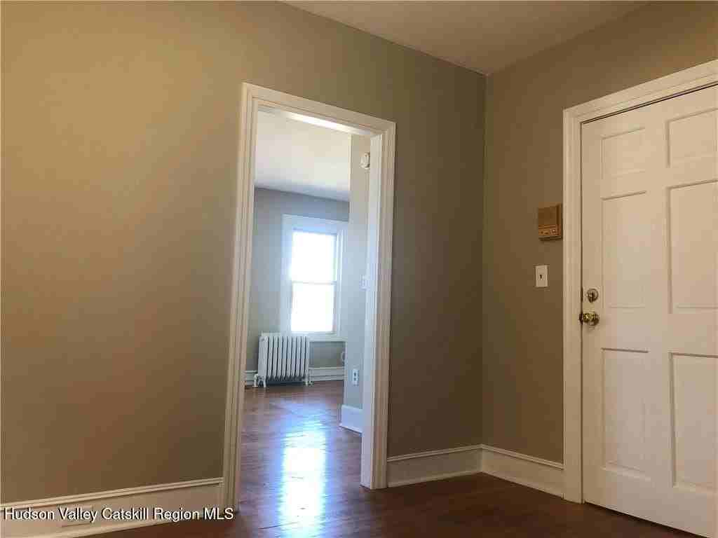 261 Fair St #C - Photo 7 of 14