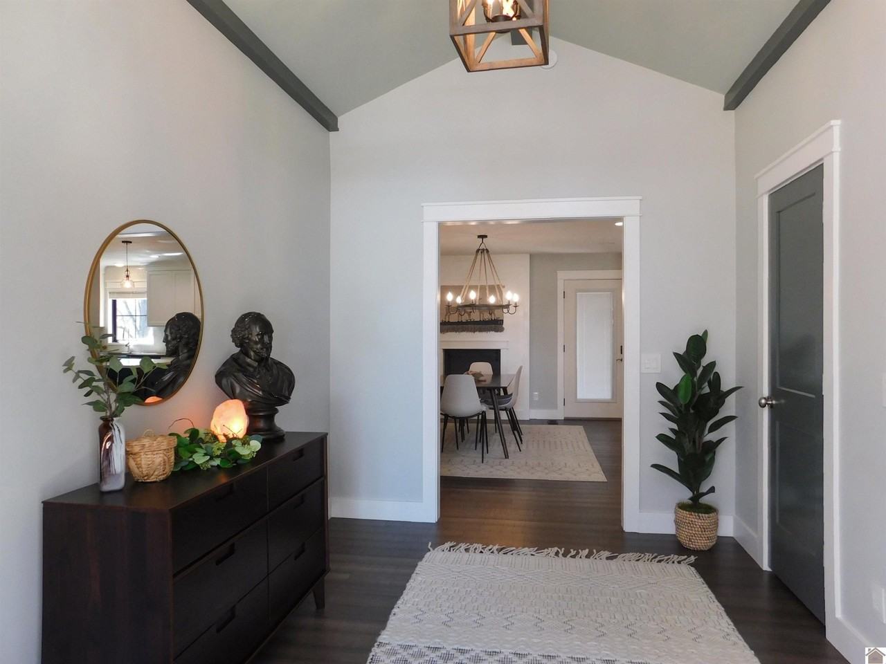 809 Bagwell Blvd - Photo 3 of 29
