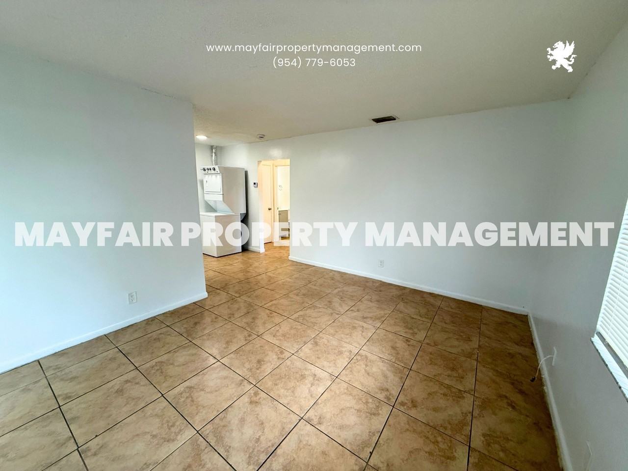 1941 Nw 14th Ave #D - Photo 3 of 20