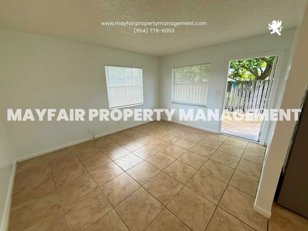1941 Nw 14th Ave #D - Photo 4 of 20