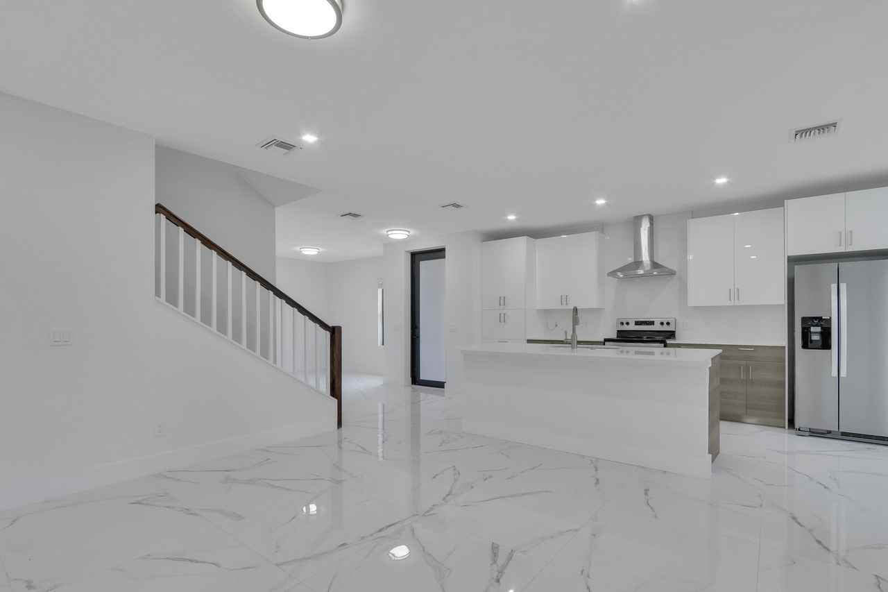 406 Bella Sol Way #1 - Photo 6 of 39