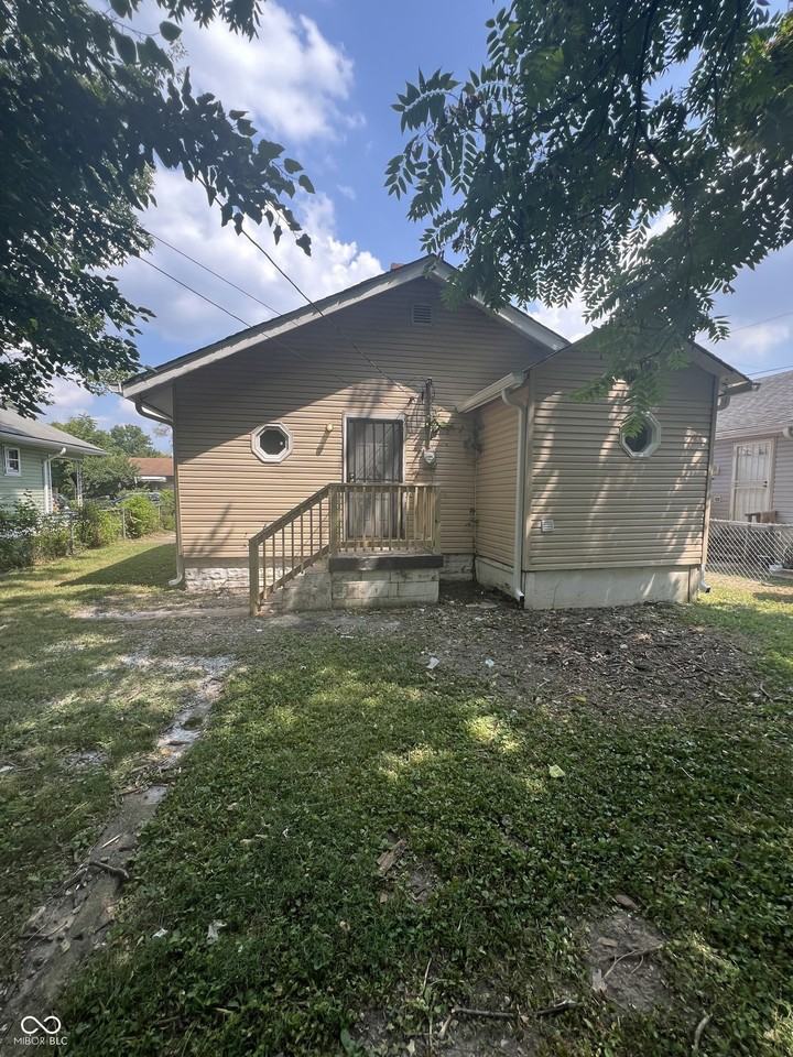 2522 Adams St - Photo 2 of 19