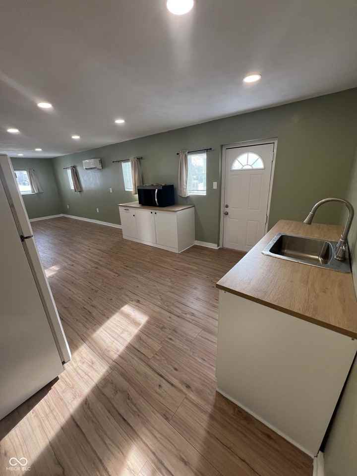 2530 N Temple Ave - Photo 5 of 10