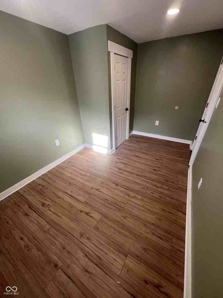 2530 N Temple Ave - Photo 7 of 10
