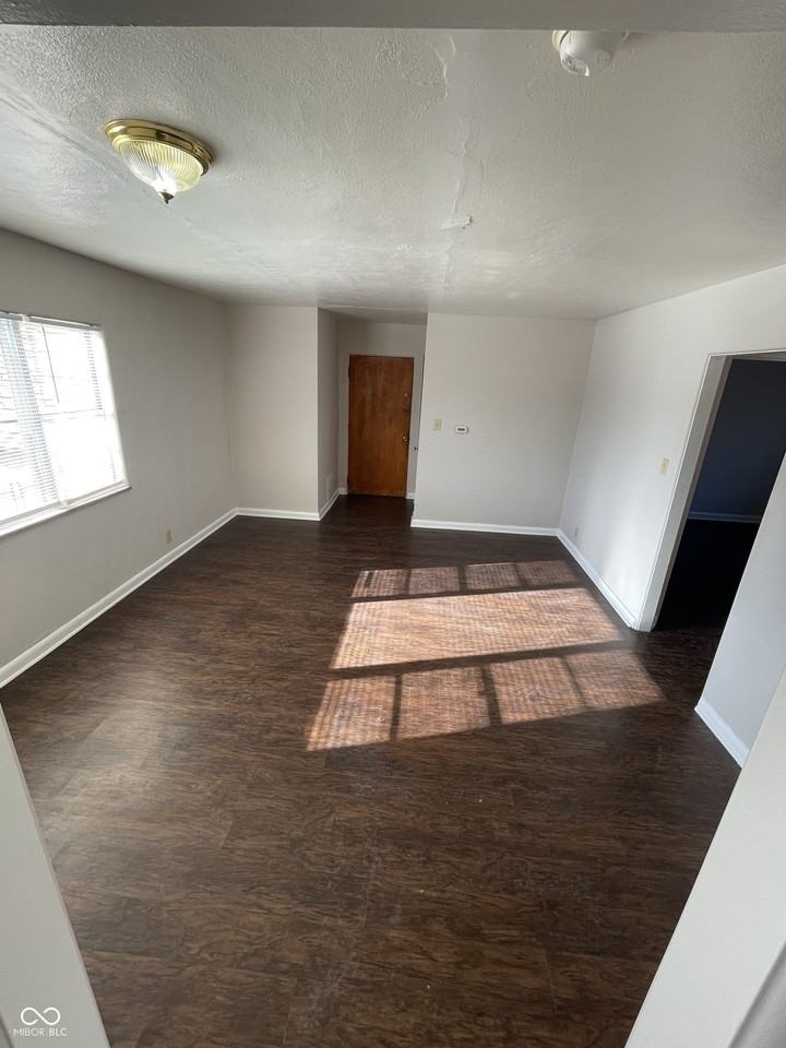 4 N Butler Ave #8 - Photo 5 of 17