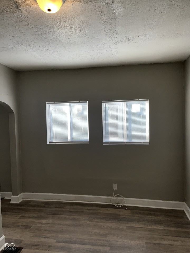 1538 N Grant Ave Unit A - Photo 4 of 8