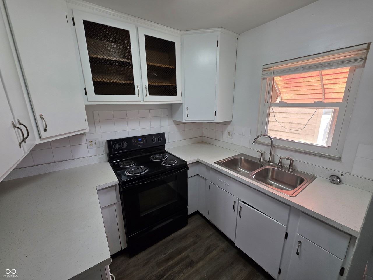 3809 Biscayne Rd - Photo 6 of 15