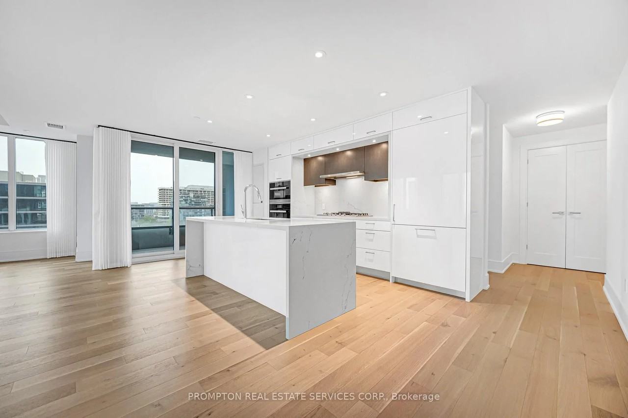 455 Wellington Street West - Photo 14