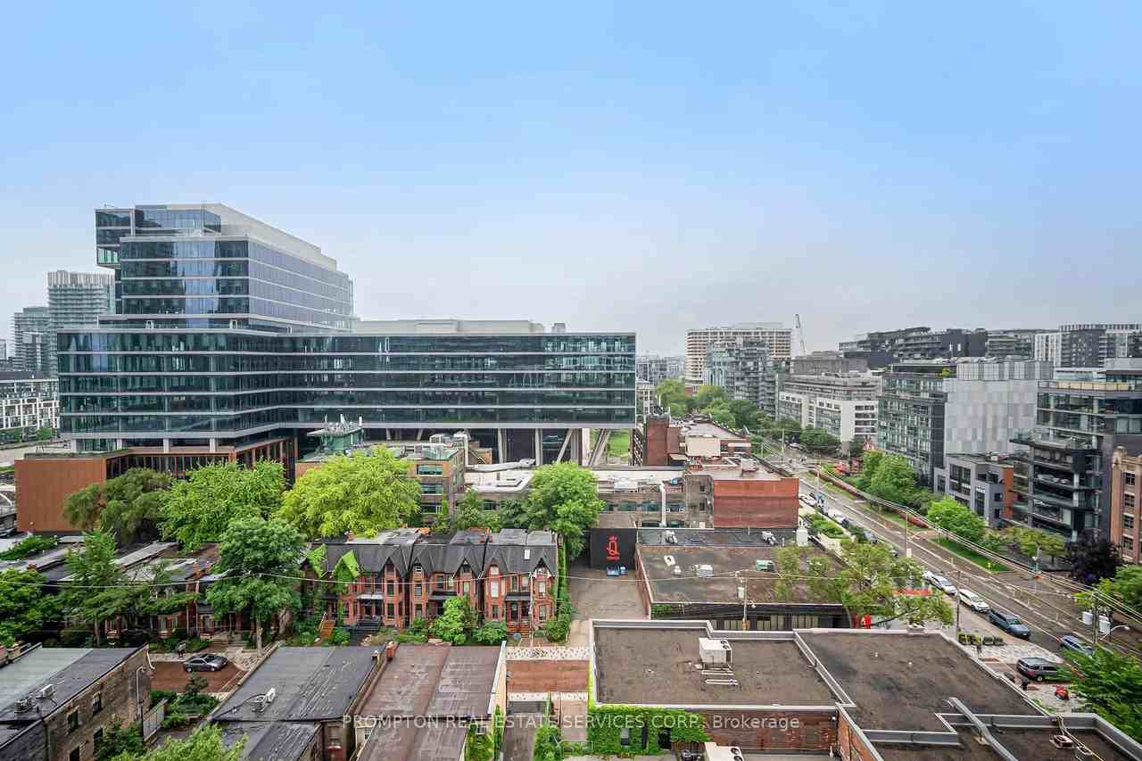 455 Wellington Street West - Photo 46