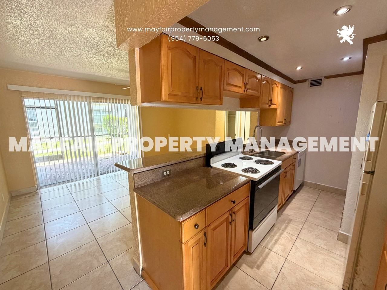 4467 Treehouse Ln Apt 13c #13C - Photo 3 of 13