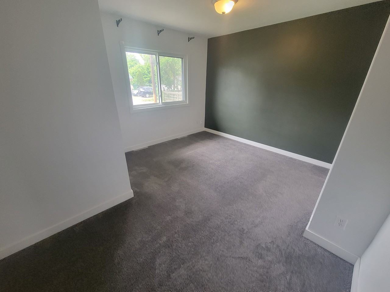 9620 75 Street Northwest- Main #MAIN - Photo 7 of 11