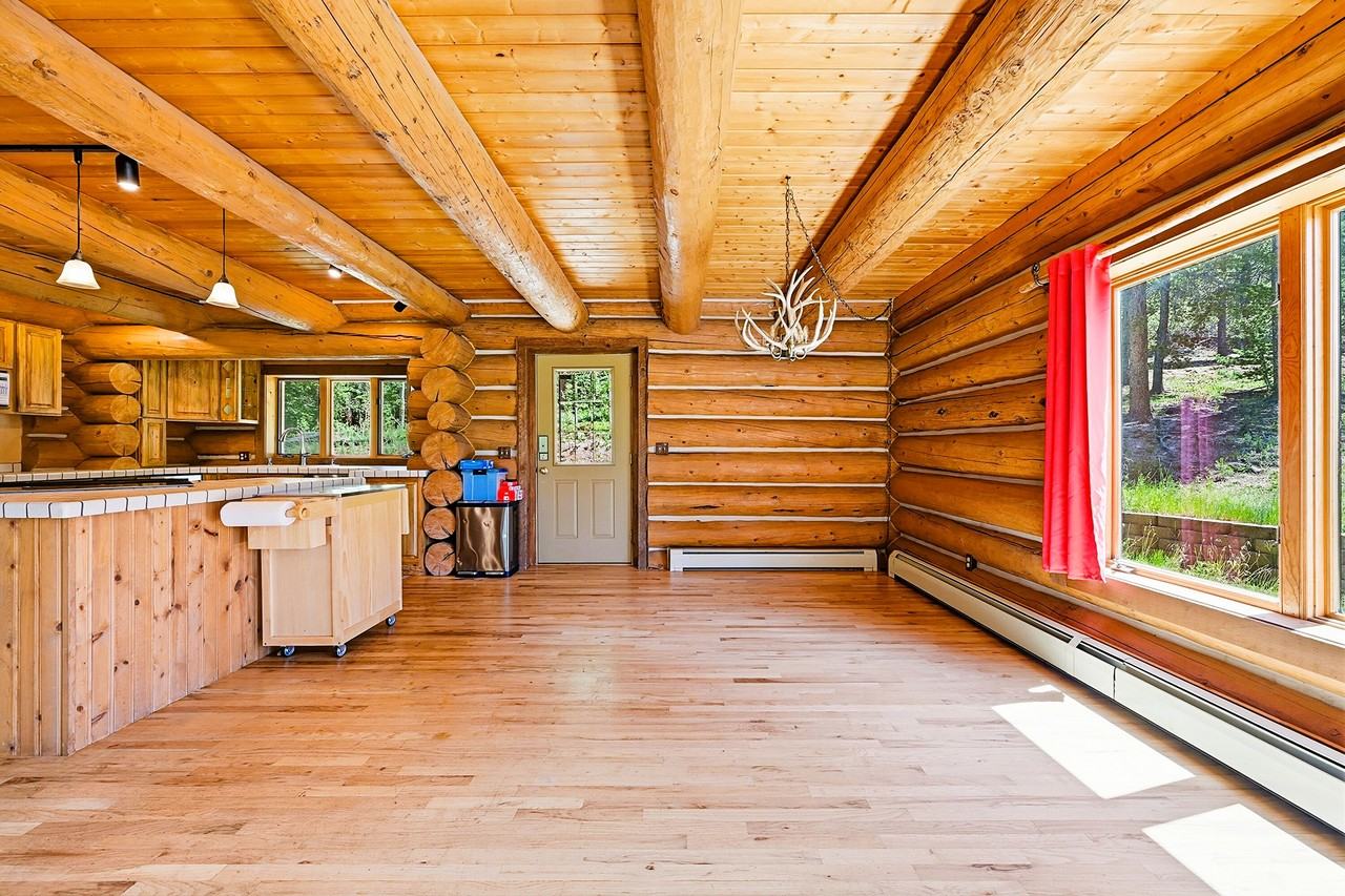 652 Bear Mountain Rd #1 - Photo 7 of 48